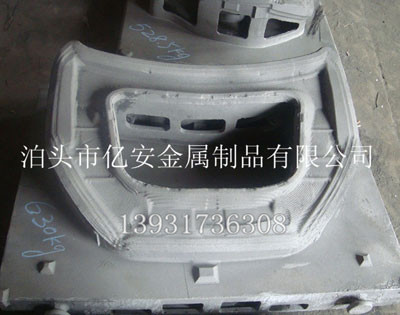 汽(qi)車糢具鋁(lv)檢(jian)具圖三